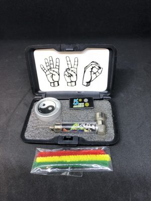 Gift Box 2 - 3" Metal Pipe, 5 Metal Screen, 4 Pipe Cleaner Brush, 1 Container